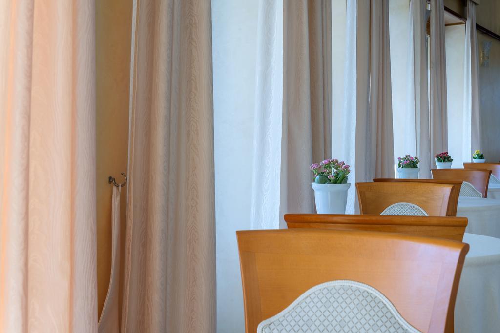 Astura Palace Hotel Nettuno Eksteriør bilde