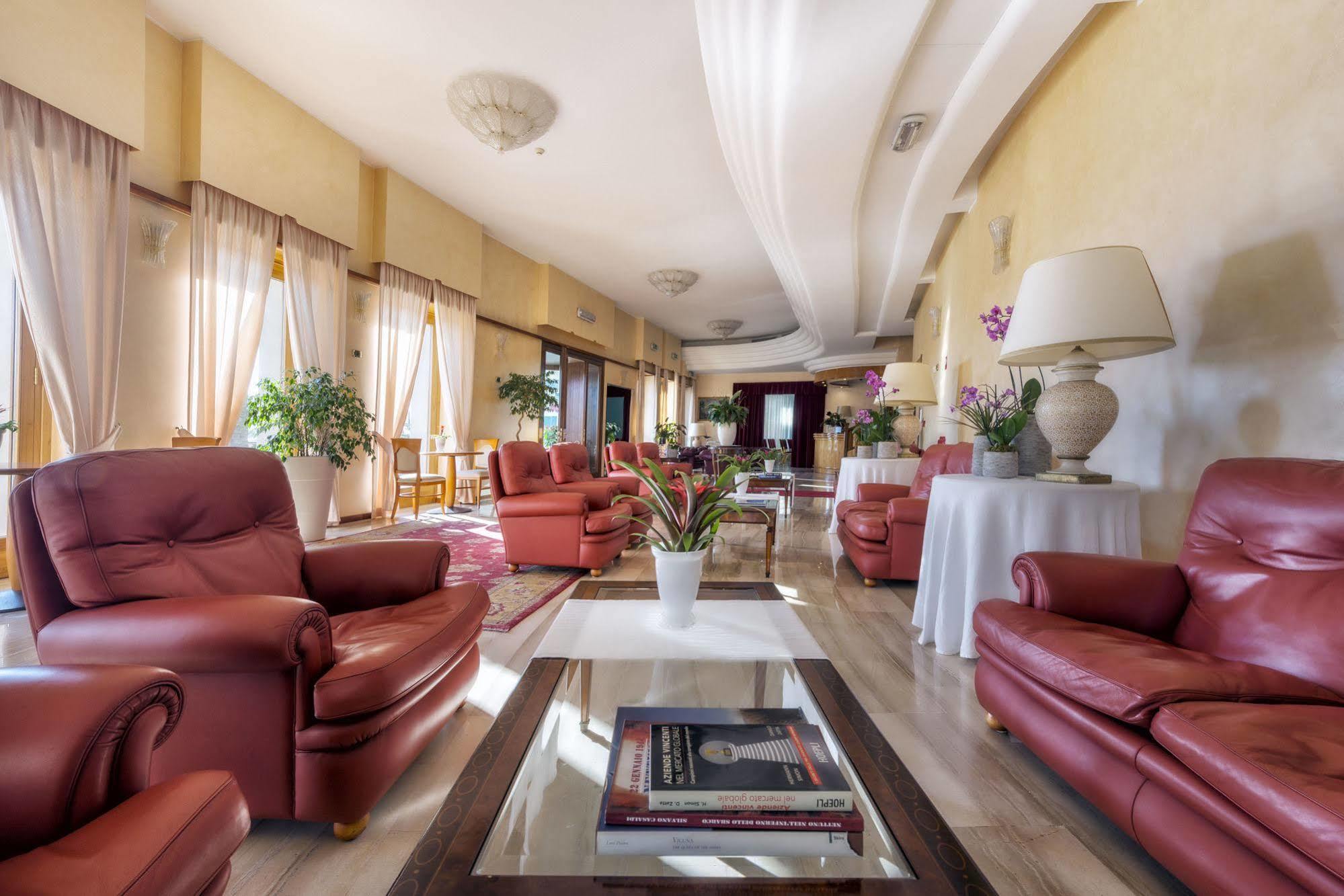 Astura Palace Hotel Nettuno Eksteriør bilde